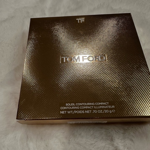 Tom Ford Soleil Afterglow Palette in Gold - Picture 3 of 6